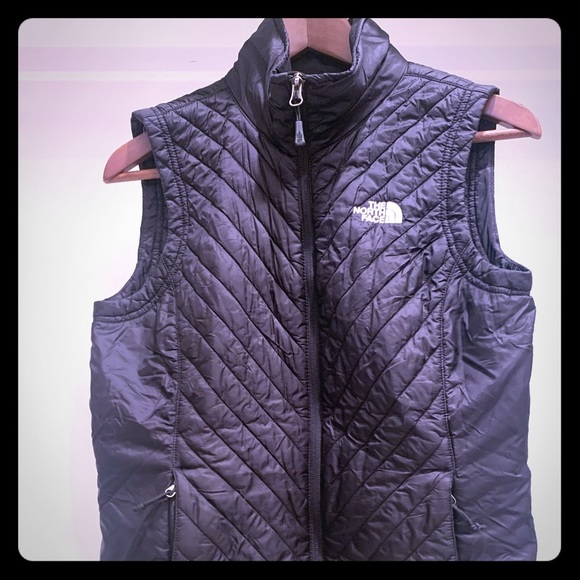 The North Face Jackets & Blazers - NorthFace Lite Puffer Vest